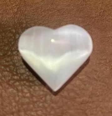 Seleniet - hart steen - 12gram - 31mm  x 28mm x 14mm beschikbaar voor biedingen