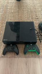 Xbox one 2 controllers plus kabels, Met 2 controllers, Ophalen of Verzenden, Xbox One, Zo goed als nieuw