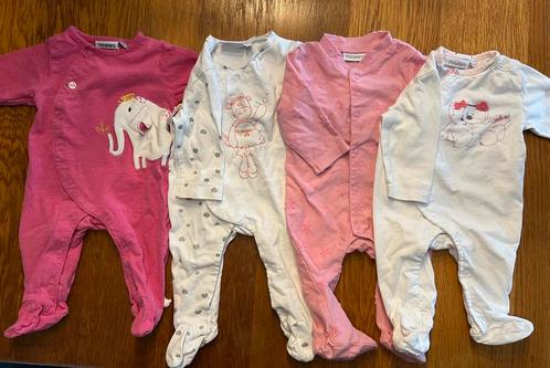 Lot de 4 pyjamas coton Noukie’s 1m 56cm, Enfants & Bébés, Vêtements de bébé | Taille 56, Comme neuf, Vêtements de nuit ou Sous-vêtements