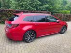 Toyota Corolla SW 2.0 hybride premium e-CVT, Auto's, Toyota, 1440 kg, 4 cilinders, 1987 cc, Rood