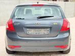 Kia Ceed 1.6 diesel 12/2011 Euro 5, Auto's, Euro 5, Bedrijf, 5 deurs, Zilver of Grijs