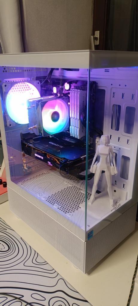 Pc gamer, Computers en Software, Desktop Pc's, Gebruikt, 3 tot 4 Ghz, SSD, 32 GB, Met videokaart, Gaming, Ophalen