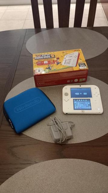 Nintendo 2DS 64GB + 155 jeux beschikbaar voor biedingen