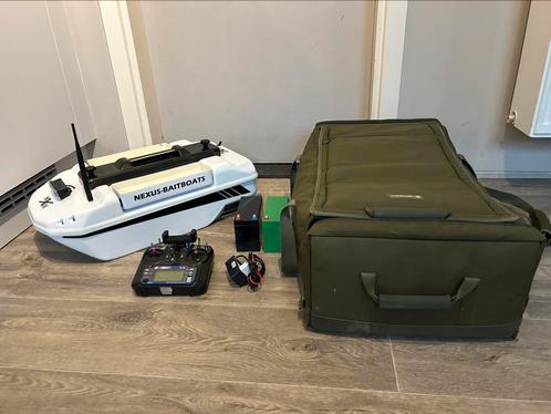 Nexus voerboot met dragonfly pro ,…, Watersport en Boten, Hengelsport | Karpervissen, Zo goed als nieuw, Ophalen