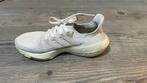 Adidas Ultra Boost, Sport en Fitness, Ophalen of Verzenden, Zo goed als nieuw, Schoenen