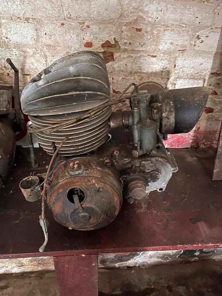 Schuurvonds motors oldtimers, Motoren, Motoren | Oldtimers, Ophalen