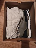 Karl Kani, Overige kleuren, Ophalen of Verzenden, Zo goed als nieuw, Sneakers