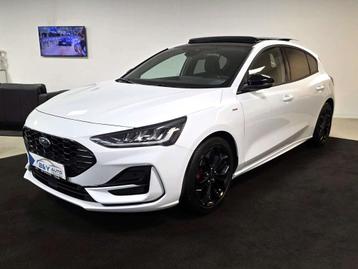 Ford Focus 1.0 EcoBoost Hybrid Aut. ST-LINE X - Camera beschikbaar voor biedingen