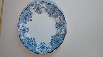 Bord in Belgisch blauw beschikbaar voor biedingen