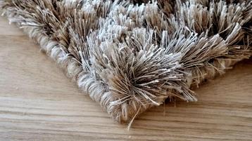 Handgeweven hoogpolig vloerkleed Talence van de Munk Carpets beschikbaar voor biedingen