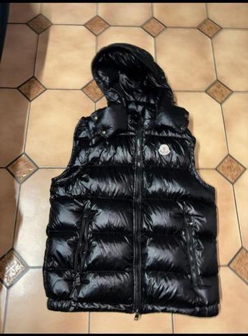 Gilet Moncler, Moncler, Enlèvement ou Envoi, Comme neuf, Taille 46 (S) ou plus petite
