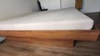 Waterbed met walnoot omkasting (volledig gedemonteerd), Huis en Inrichting, Slaapkamer | Waterbedden, Ophalen, Tweepersoons, Zo goed als nieuw