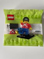 Lego minifig 5001121 British Royal Guard (polybag nieuw), Nieuw, Ophalen of Verzenden, Lego