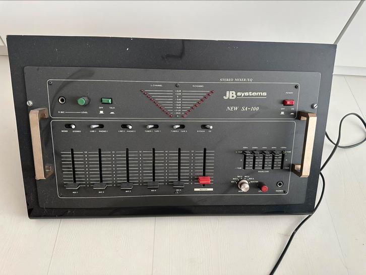 Super gave vintage JB stereomixer met ingebouwde equalizer, Muziek en Instrumenten, Mengpanelen, Gebruikt, Microfooningang, Ophalen