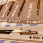 Parker Pen, Made in UK, zwarte inkt, Verzamelen, Pennenverzamelingen, Nieuw, Balpen, Met doosje, Ophalen of Verzenden