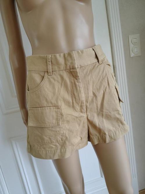kort stevig shortje, Kleding | Dames, Broeken en Pantalons, Zo goed als nieuw, Maat 38/40 (M), Kort, Verzenden