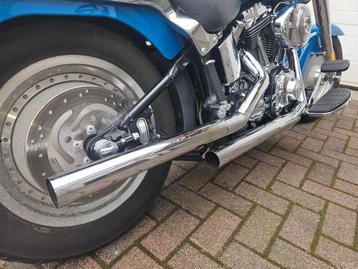 Softail Vance & Hines Straight Shots uitlaat, zadel, stuur