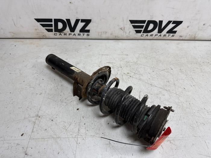 Schokdemperpoot links-voor van een Volkswagen T-Roc, Autos : Pièces & Accessoires, Suspension & Châssis, Volkswagen, Utilisé, 3 mois de garantie