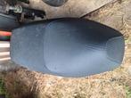 Zadel pgo 50cc scooter 2 takt, Ophalen of Verzenden, Carburateur