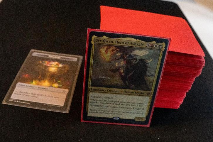 MTG Commander Deck - Syr Gwyn, Hero of Ashvale, Hobby en Vrije tijd, Verzamelkaartspellen | Magic the Gathering, Zo goed als nieuw