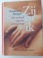 ZIJ en IK Het verhaal van een vriendschap Annemie Struyf € 5, Boeken, Ophalen of Verzenden, Zo goed als nieuw, Annemie struyf