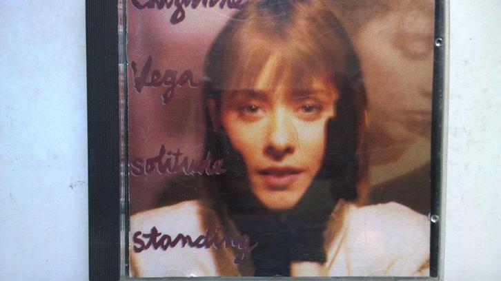 Suzanne Vega - Solitude Standing, CD & DVD, CD | Pop, Comme neuf, 1980 à 2000, Enlèvement ou Envoi