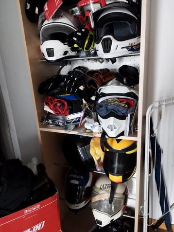 Nieuwe vintage helm nog steeds plastic op het vizier  beschikbaar voor biedingen