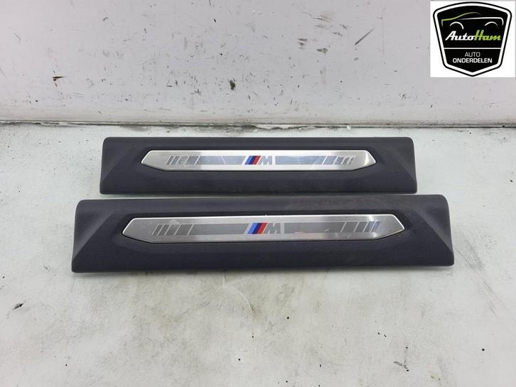 SIERLIJST 1 serie (F40) (|7469183|51478075105|51477469183|), Auto-onderdelen, Carrosserie, BMW, Gebruikt