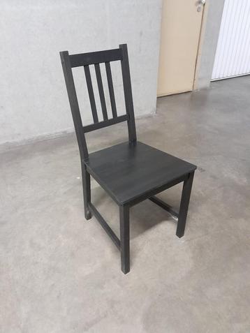 IKEA Stefan eetkamerstoel (2x) beschikbaar voor biedingen