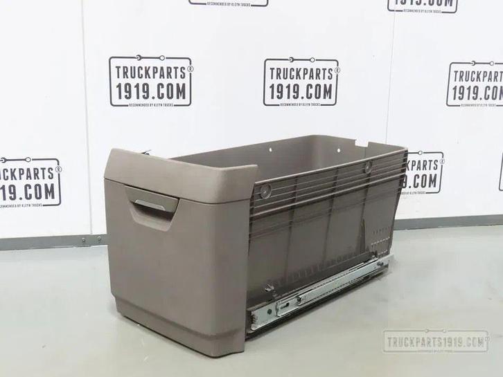 Scania 2342123 Opbergvak Scania, Auto-onderdelen, Vrachtwagen-onderdelen, Gebruikt, Ophalen