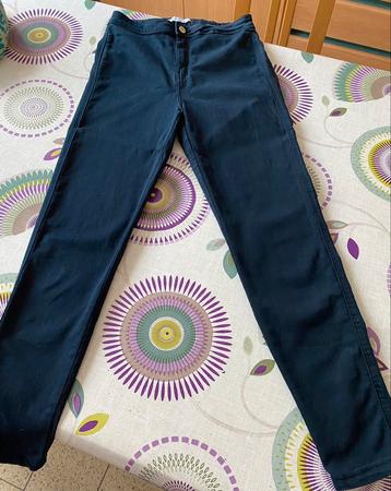 Bershka broek maat 36 