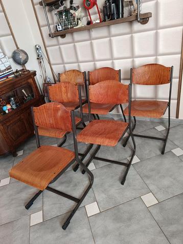 Vintage industriel chaises made in Germany  beschikbaar voor biedingen
