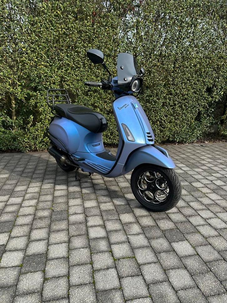 Vespa sprint B klasse full 80cc / akrapovic / custom kleur, Fietsen en Brommers, Scooters | Vespa, Vespa S, Ophalen