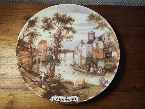 Groot beschilderd wandbord Printemps prima staat, Antiek en Kunst, Antiek | Wandborden en Tegels, Ophalen of Verzenden