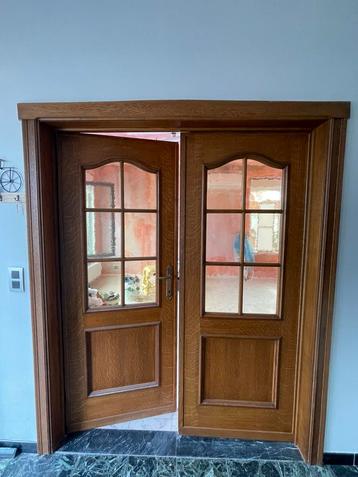 Massieve houten dubbele deur met glas – compleet (200-300€) beschikbaar voor biedingen