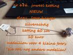 686. juweel ketting met medaillon , NIEUW ,  verzending inbe, Handtassen en Accessoires, Verzenden, Nieuw, Zilver, Overige materialen