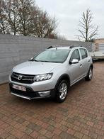 Dacia sandero stepway met maar 49000km‼️ topstaat!!, Autos, Argent ou Gris, Achat, Boîte manuelle, 5 portes