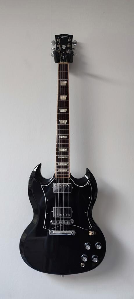 Gibson SG Model SGSOOEBCHI (SG Standard Ebony), Muziek en Instrumenten, Snaarinstrumenten | Gitaren | Elektrisch, Zo goed als nieuw
