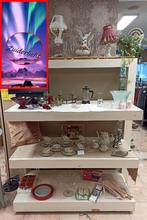 Brocante spullen 2v2, Enlèvement