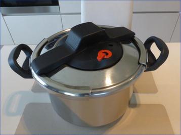 COCOTTE SEB CLIPSO ESSENTIAL ( 7,5 l) beschikbaar voor biedingen