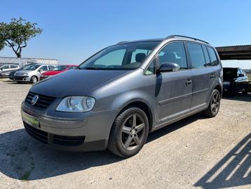 VOLKSWAGEN TOURAN 1.9 TDi -7 PLACES - CLIM