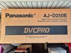 PANASONIC AJ-D250 DVC PRO GLOEDNIEUW IN DOOS!!!, Audio, Tv en Foto, Ophalen of Verzenden
