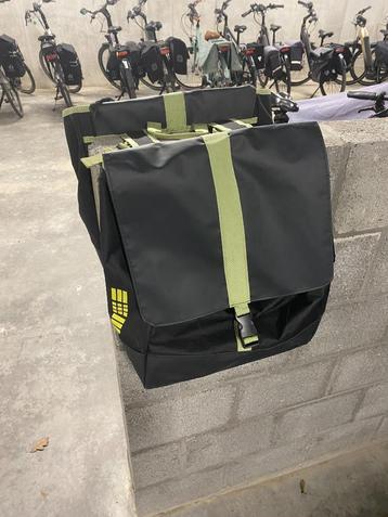 Fietstassen, Enlèvement, Comme neuf