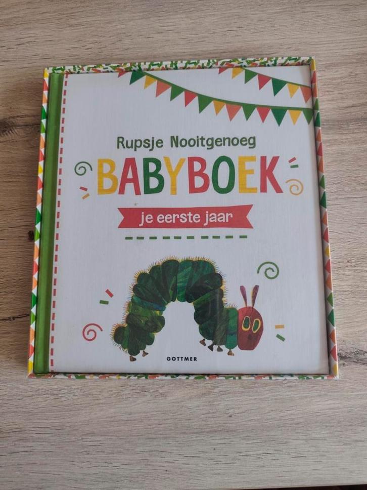 Invulboek: Rupsje Nooitgenoeg Babyboek Je eerste jaar, Boeken, Kinderboeken | Baby's en Peuters, Nieuw, Ophalen