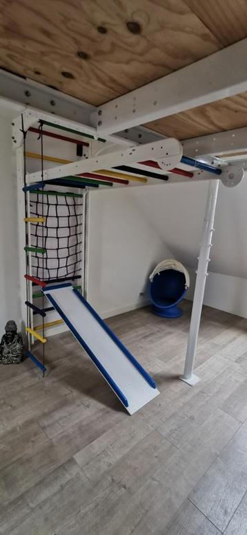 Espalier enfant avec toboggan, Enlèvement, Utilisé