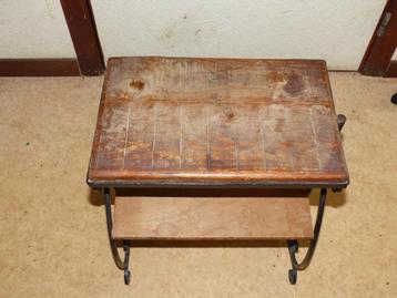 Petite table basse bois/fer forgé, Enlèvement