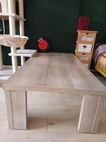 Salontafel  beschikbaar voor biedingen