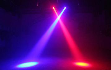 Nieuwe FIRST CLASS 90W LED BEAM MOVING HEAD SPOT MET LED RIN beschikbaar voor biedingen