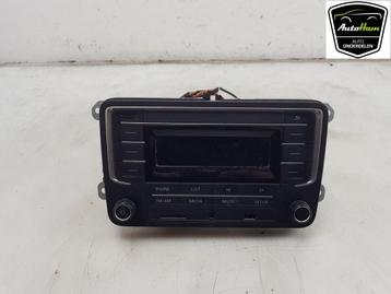 RADIO Volkswagen Caddy IV (01-2015/09-2020) (7F0035153) beschikbaar voor biedingen