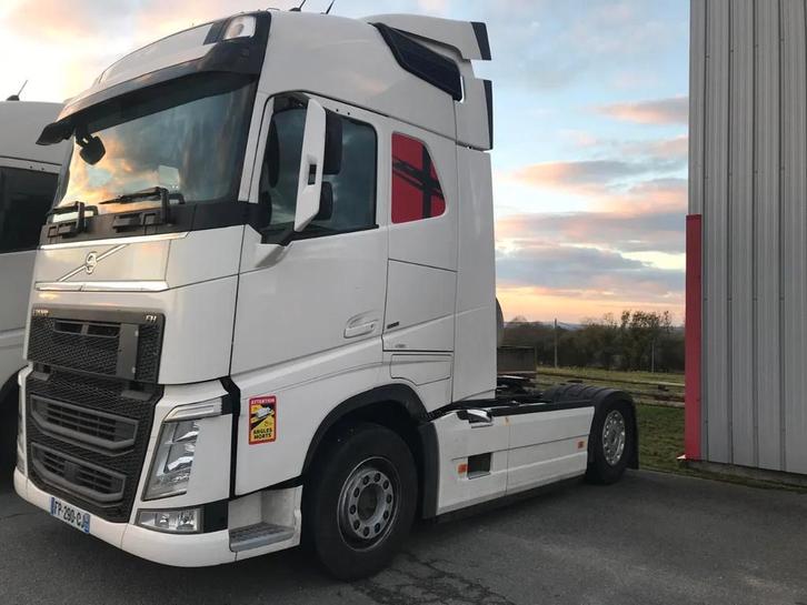 Volvo FH 13.460 (bj 2020), Auto's, Vrachtwagens, Bedrijf, Te koop, Airconditioning, Centrale vergrendeling, Lane Departure Warning